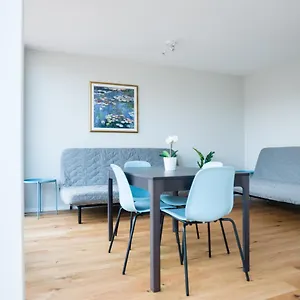 Apartment Hitrental Marktplatz, Basel